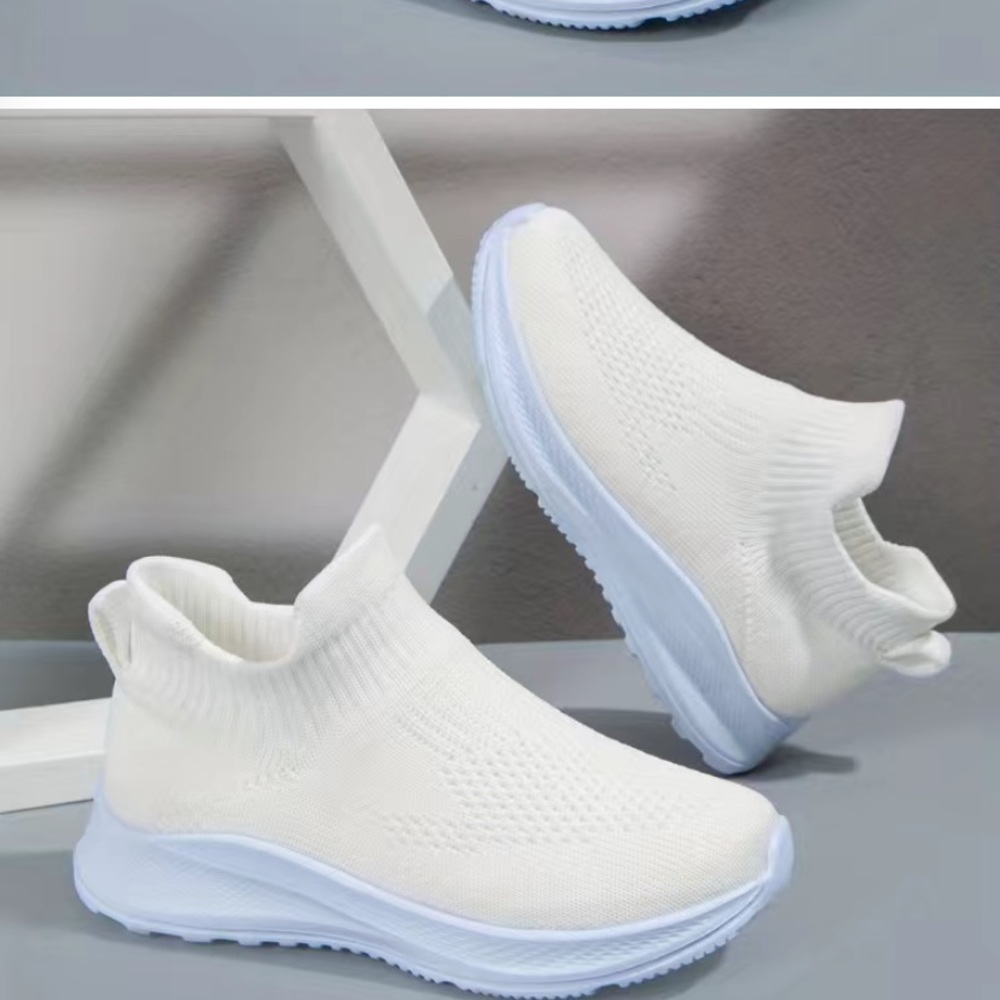 Girl white breathable slip on sneaker